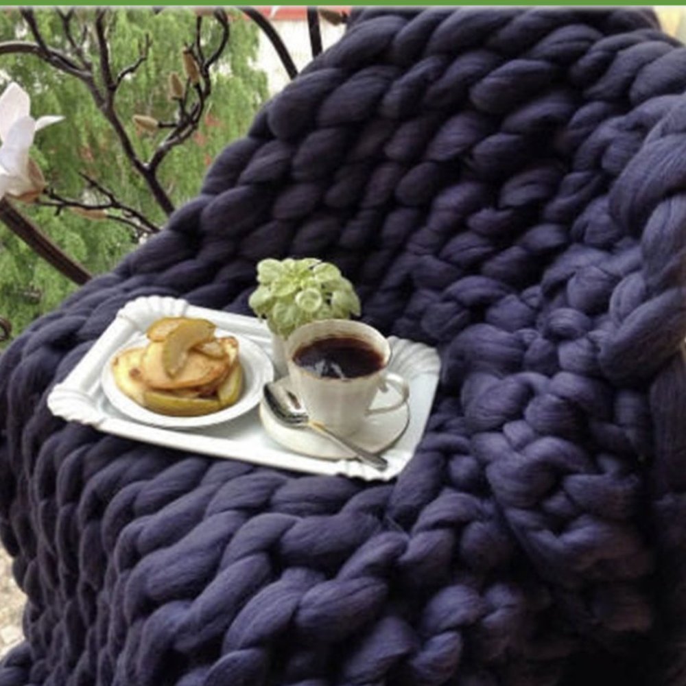 HAND KNITTED Jumbo Chunky Soft Throw Blanket Navy Worsted Yarn - Picture 3 of 9